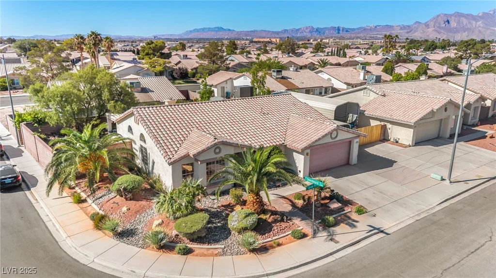 6405 Break Point, Las Vegas, NV 89130