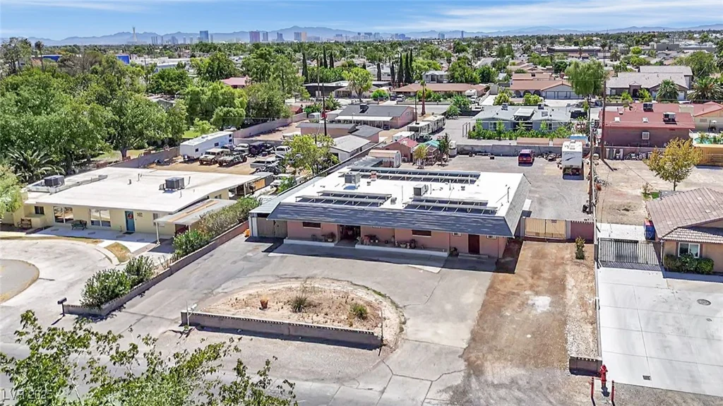 5807 Madre Mesa, Las Vegas, NV 89108