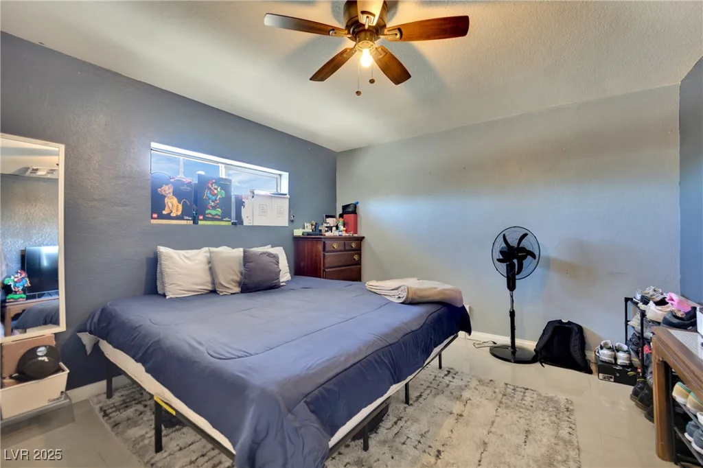 5807 Madre Mesa, Las Vegas, NV 89108