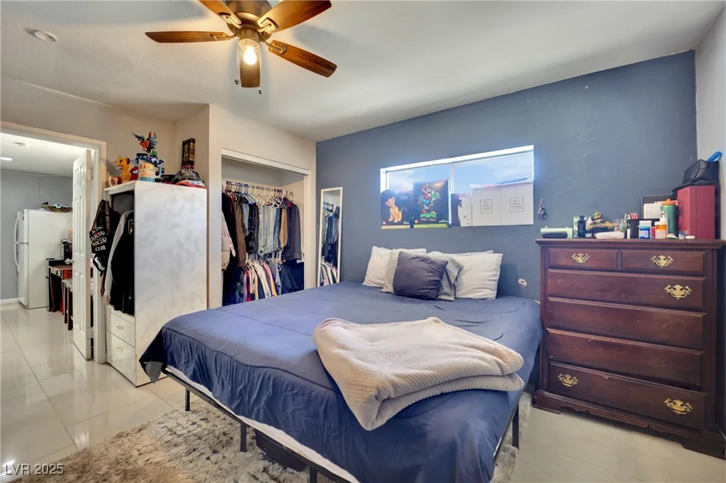 5807 Madre Mesa, Las Vegas, NV 89108