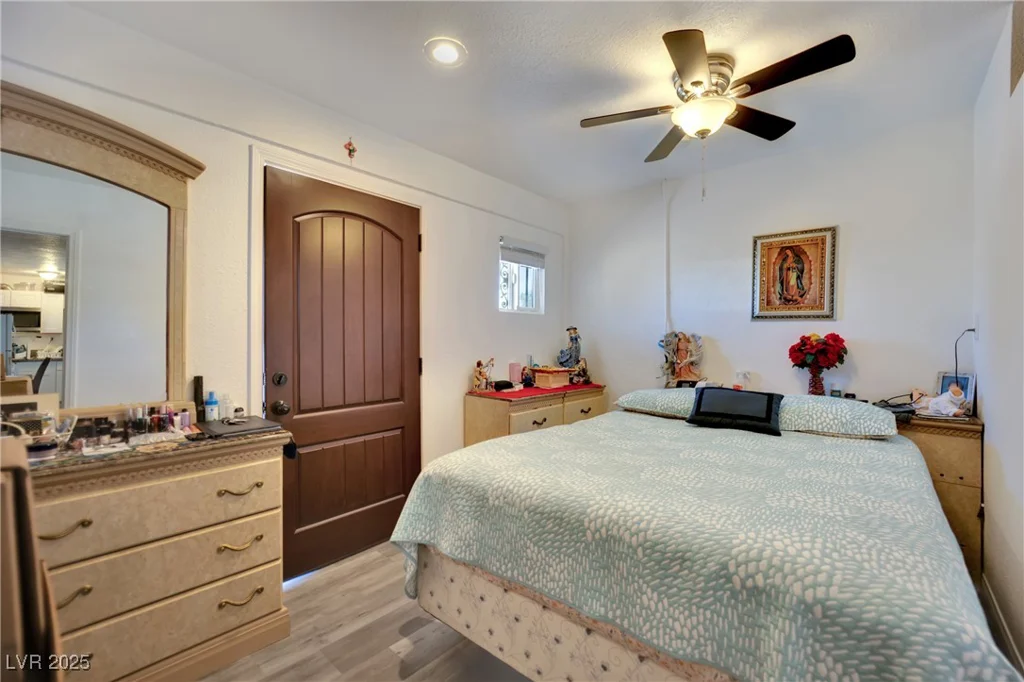 5807 Madre Mesa, Las Vegas, NV 89108