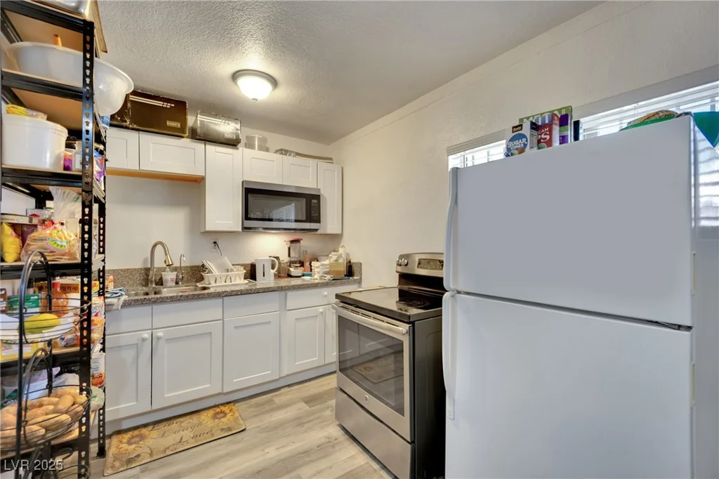 5807 Madre Mesa, Las Vegas, NV 89108