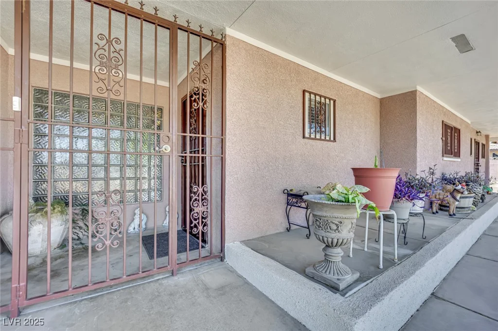 5807 Madre Mesa, Las Vegas, NV 89108