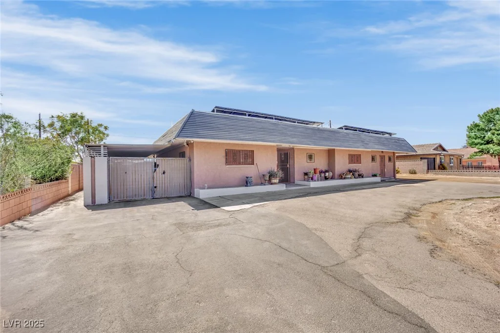 5807 Madre Mesa, Las Vegas, NV 89108