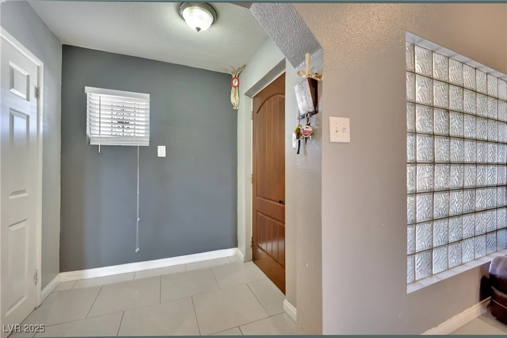 5807 Madre Mesa, Las Vegas, NV 89108