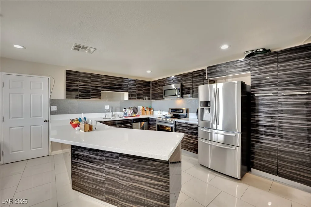 5807 Madre Mesa, Las Vegas, NV 89108