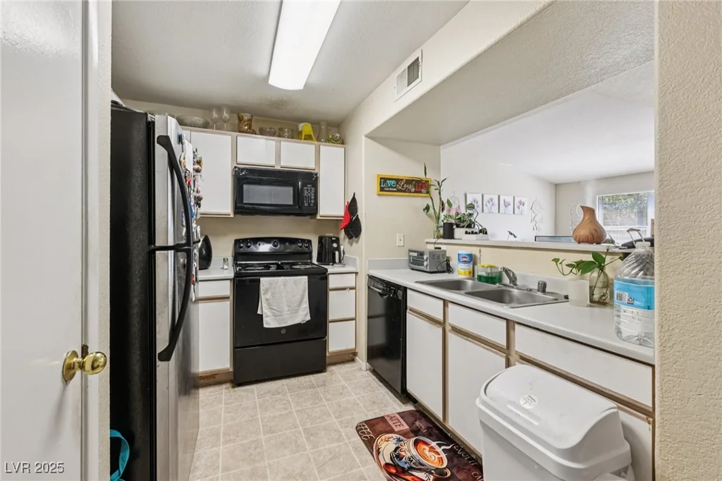 2300 Silverado Ranch, Las Vegas, NV 89183