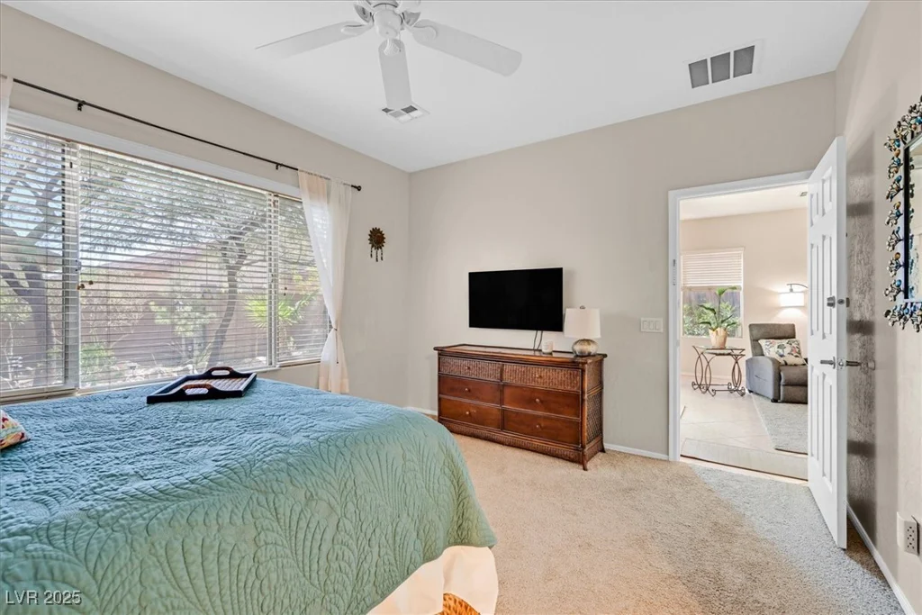 6097 FALCONER, Las Vegas, NV 89122