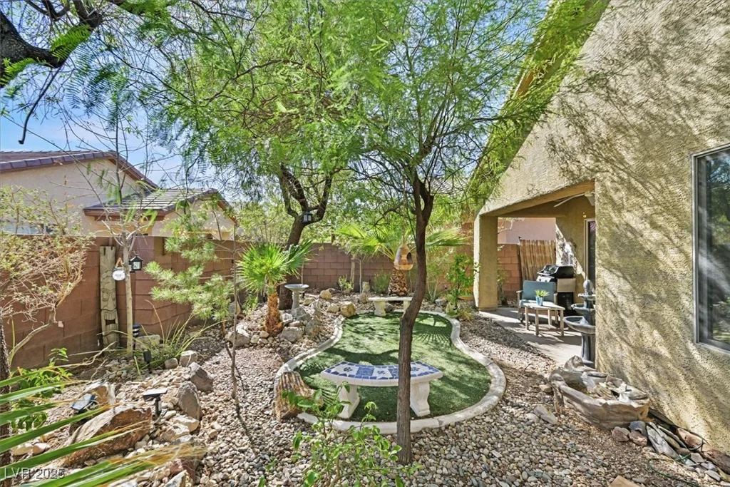 6097 FALCONER, Las Vegas, NV 89122