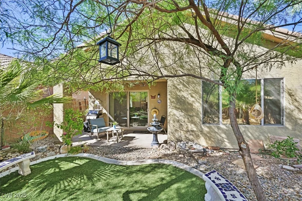 6097 FALCONER, Las Vegas, NV 89122