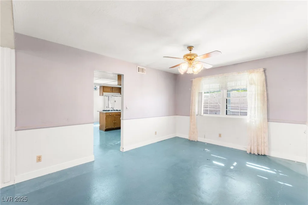 535 Sheffield, Henderson, NV 89014