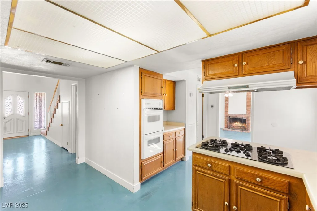 535 Sheffield, Henderson, NV 89014