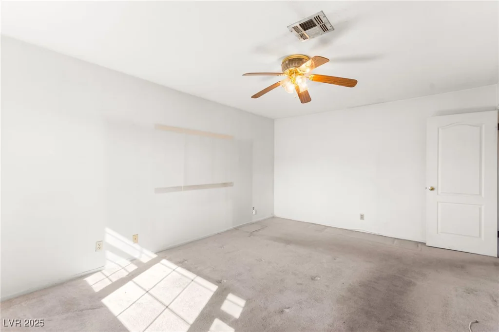 535 Sheffield, Henderson, NV 89014