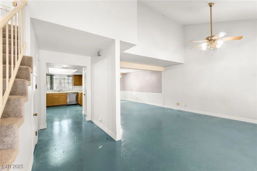 535 Sheffield, Henderson, NV 89014