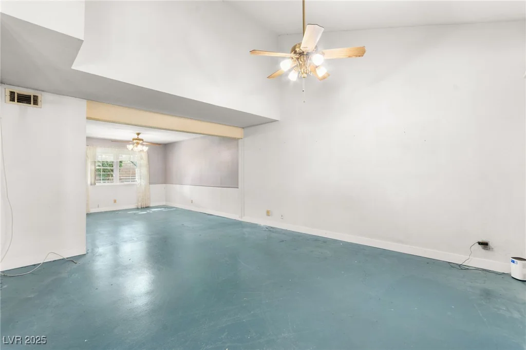 535 Sheffield, Henderson, NV 89014