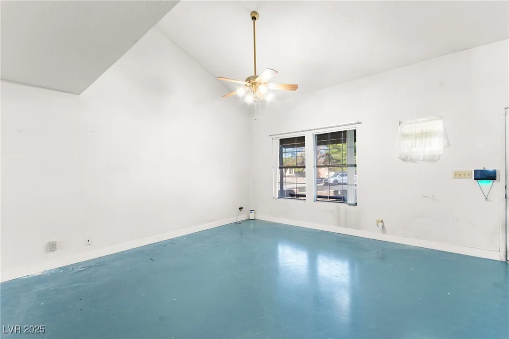 535 Sheffield, Henderson, NV 89014