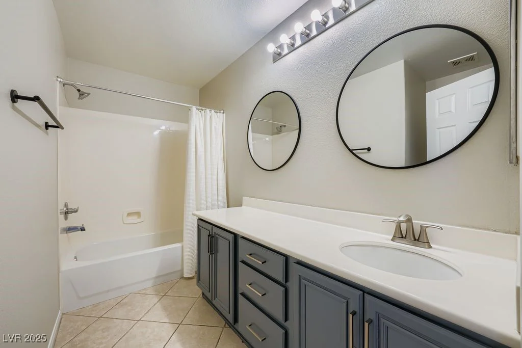 580 Playa Linda, Las Vegas, NV 89138