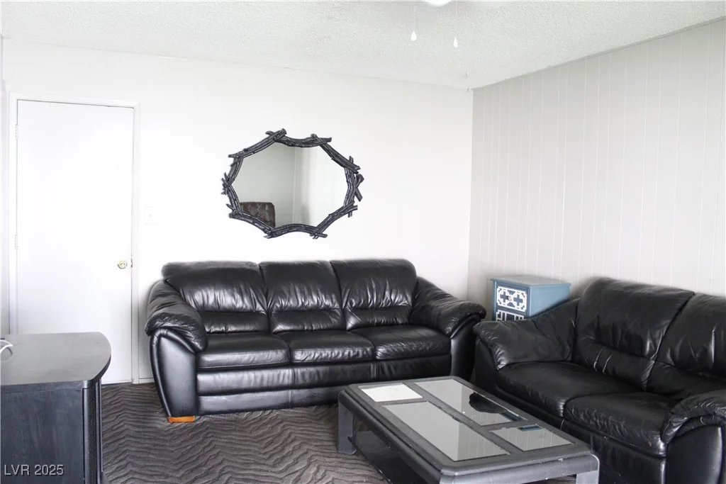 2979 Mojave, Las Vegas, NV 89121