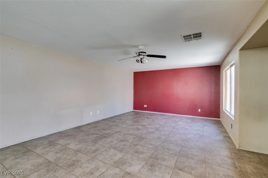 9851 Silver Dew, Las Vegas, NV 89183