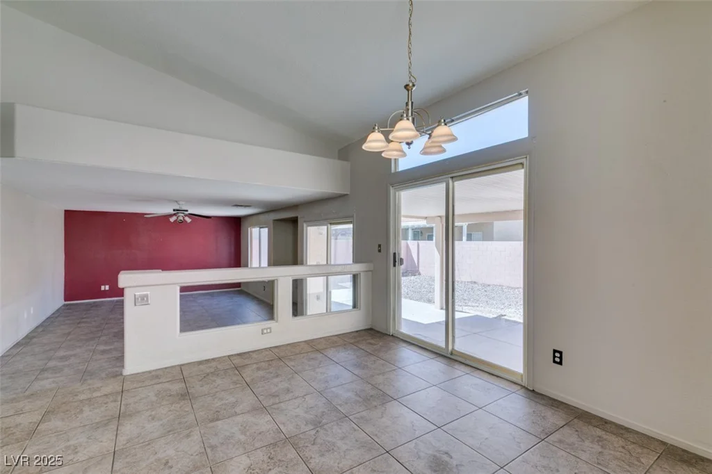 9851 Silver Dew, Las Vegas, NV 89183