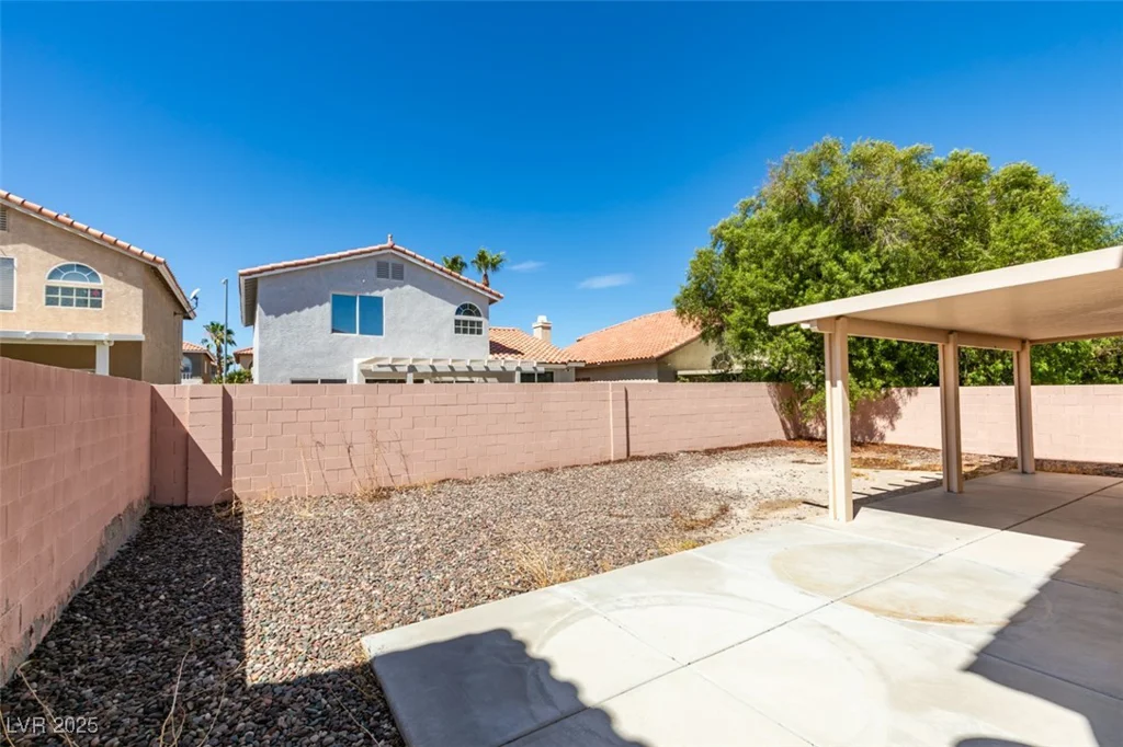 9851 Silver Dew, Las Vegas, NV 89183