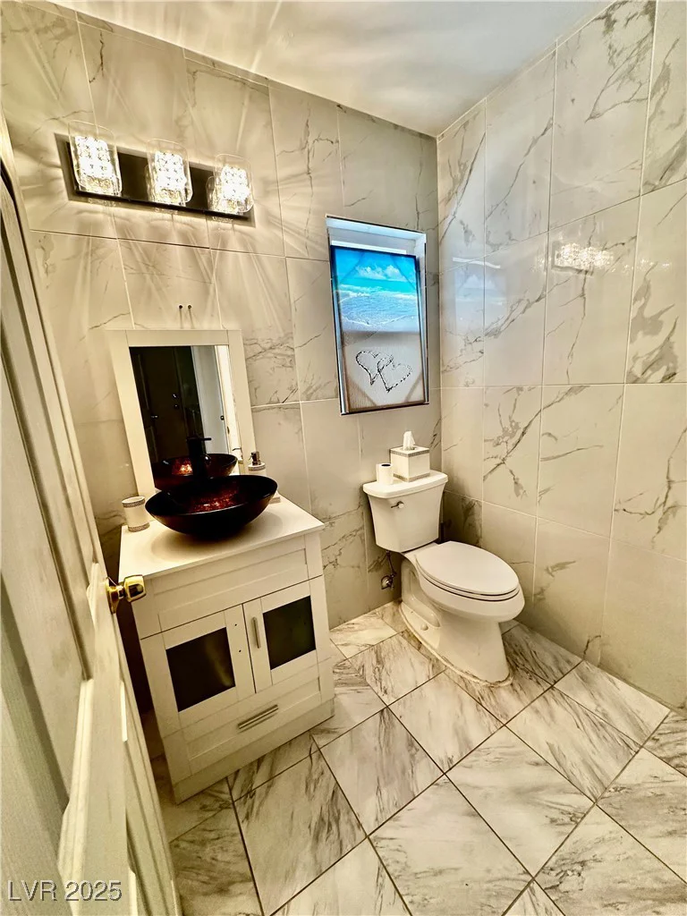 3571 Campbell, Las Vegas, NV 89129