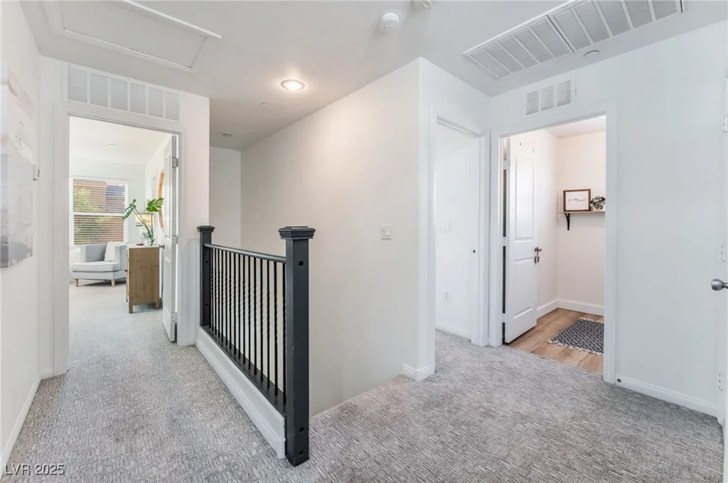 9013 Boston Springs, Las Vegas, NV 89149