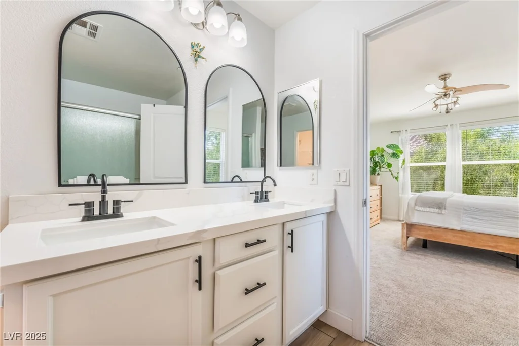 9013 Boston Springs, Las Vegas, NV 89149
