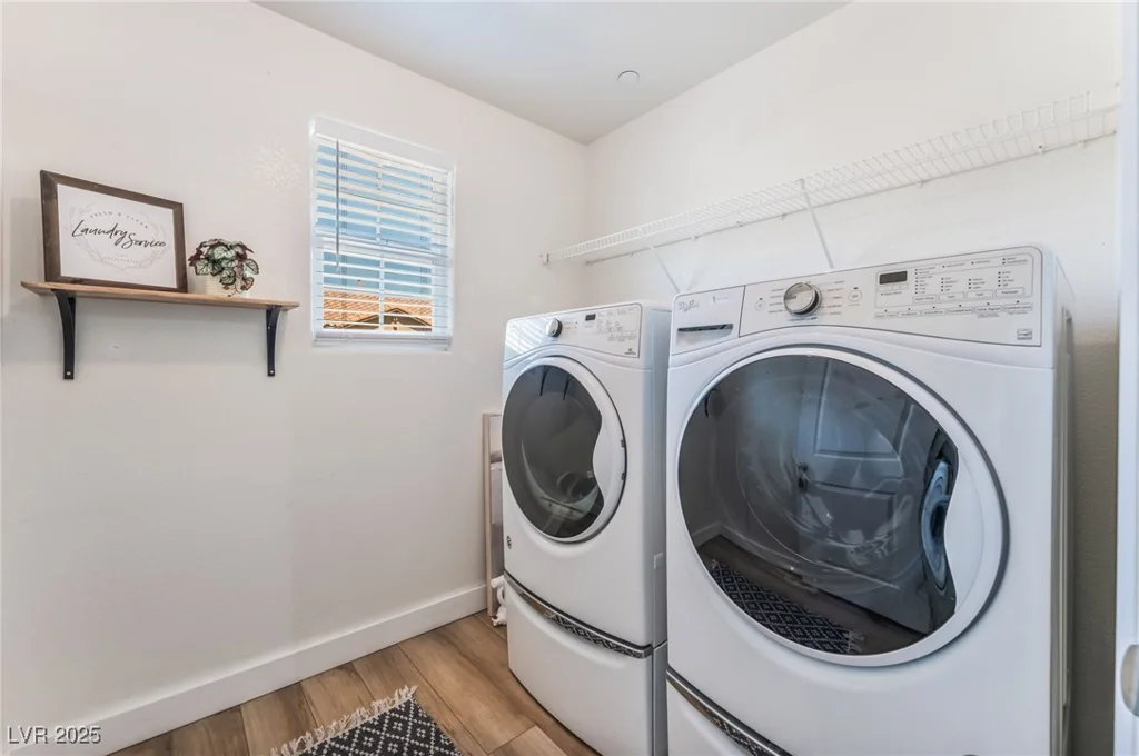 9013 Boston Springs, Las Vegas, NV 89149