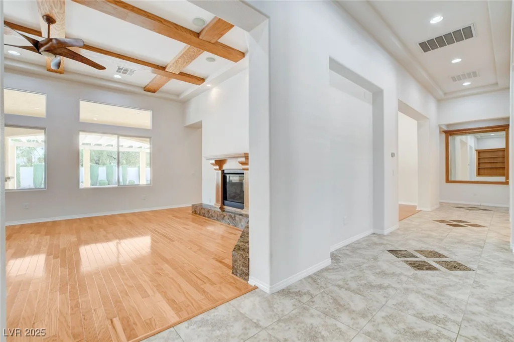 7504 Via Del Mar, Las Vegas, NV 89131