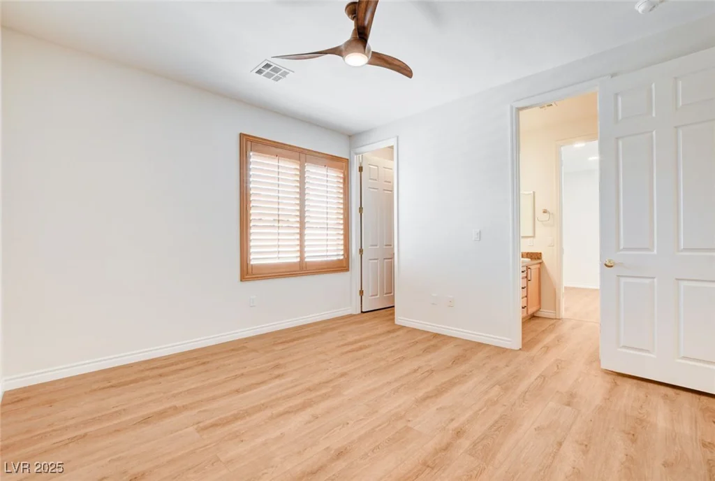 7504 Via Del Mar, Las Vegas, NV 89131