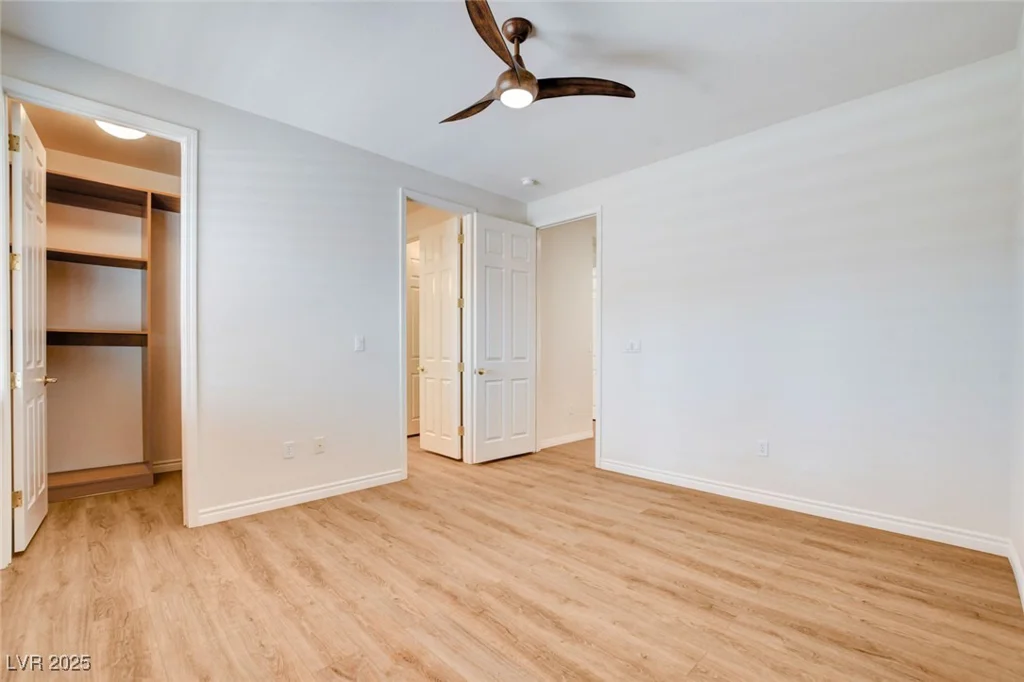 7504 Via Del Mar, Las Vegas, NV 89131