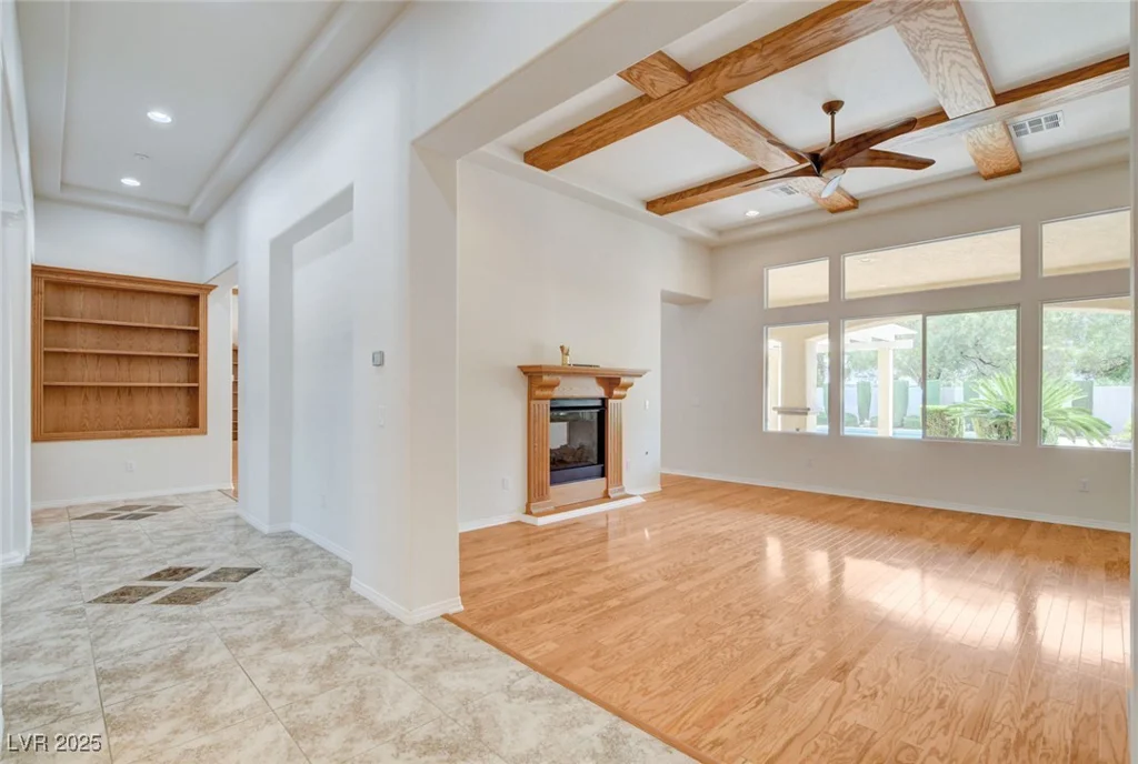 7504 Via Del Mar, Las Vegas, NV 89131