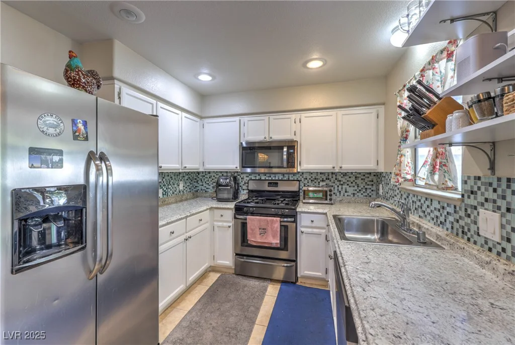 8056 Cimarron Ridge, Las Vegas, NV 89128