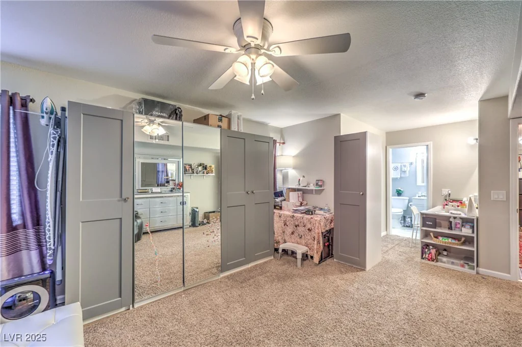 8056 Cimarron Ridge, Las Vegas, NV 89128