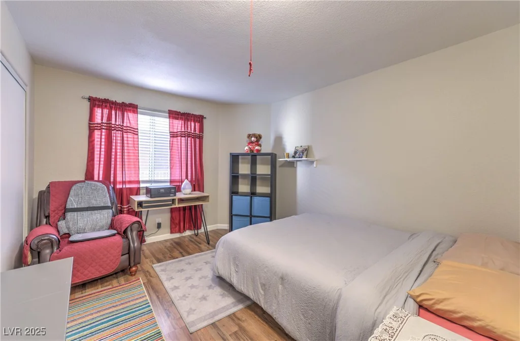 8056 Cimarron Ridge, Las Vegas, NV 89128