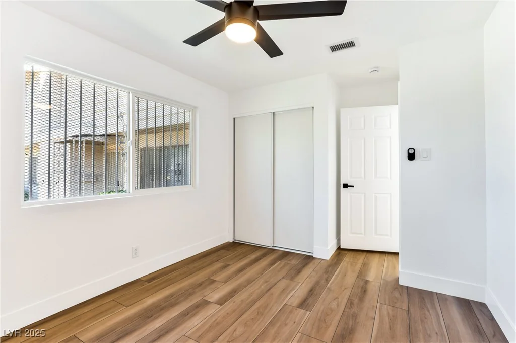 5078 Mountain Vista, Las Vegas, NV 89120