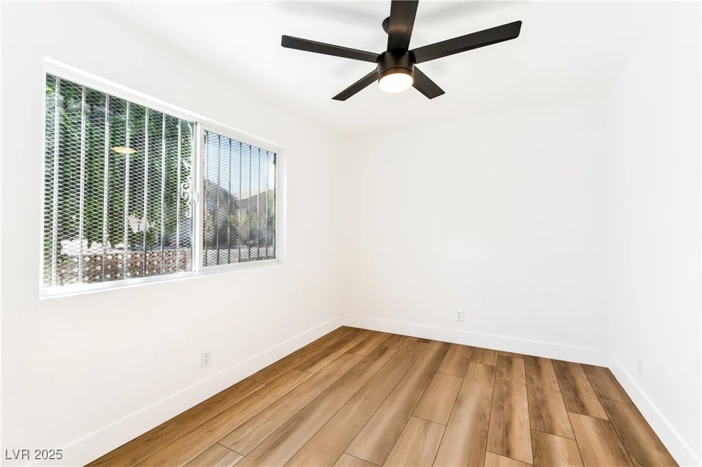 5078 Mountain Vista, Las Vegas, NV 89120