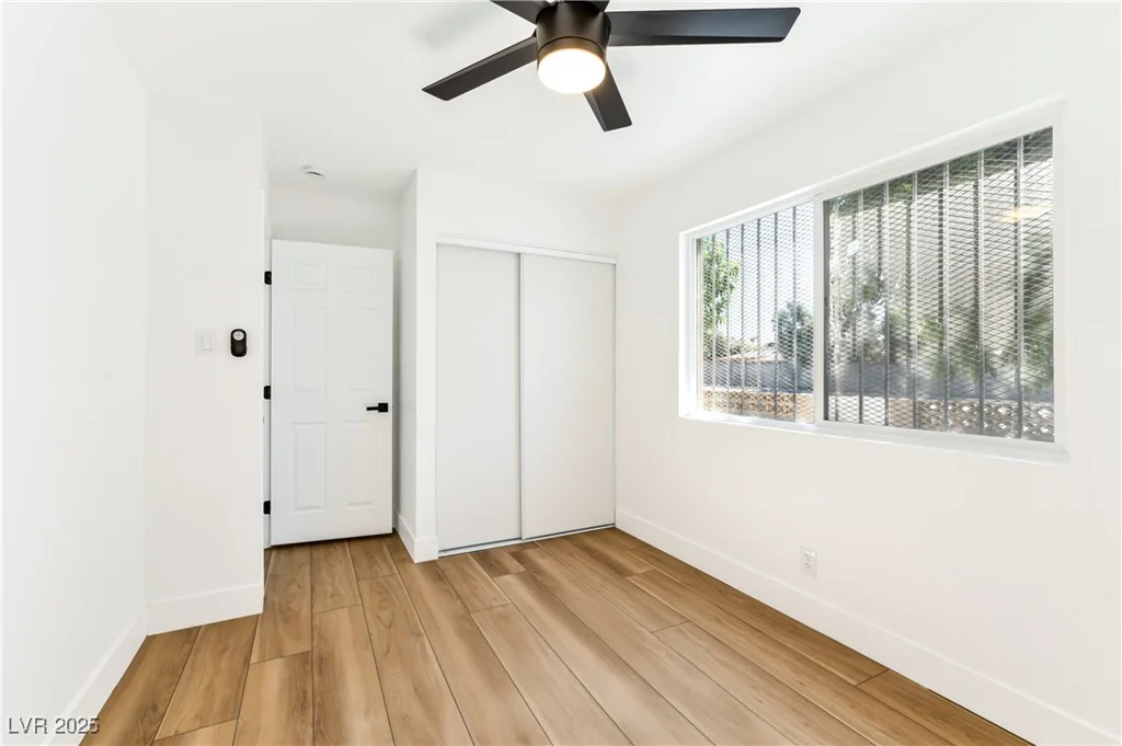5078 Mountain Vista, Las Vegas, NV 89120