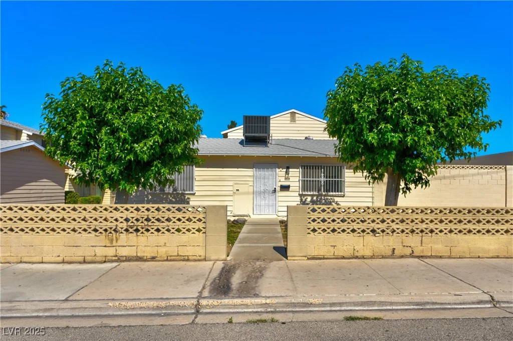 5078 Mountain Vista, Las Vegas, NV 89120