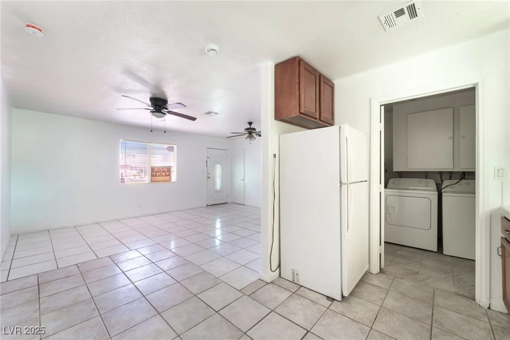 3712 Loyola, North Las Vegas, NV 89030