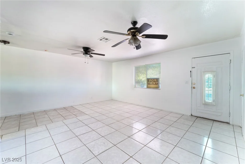 3712 Loyola, North Las Vegas, NV 89030