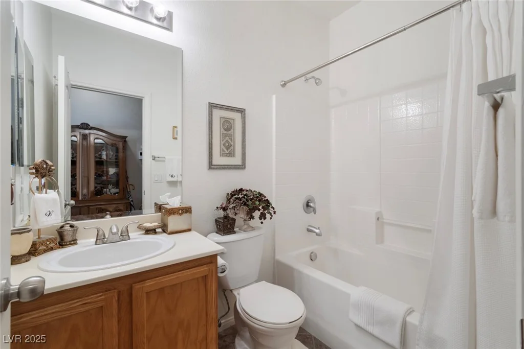 6243 Tierra Cove, North Las Vegas, NV 89081