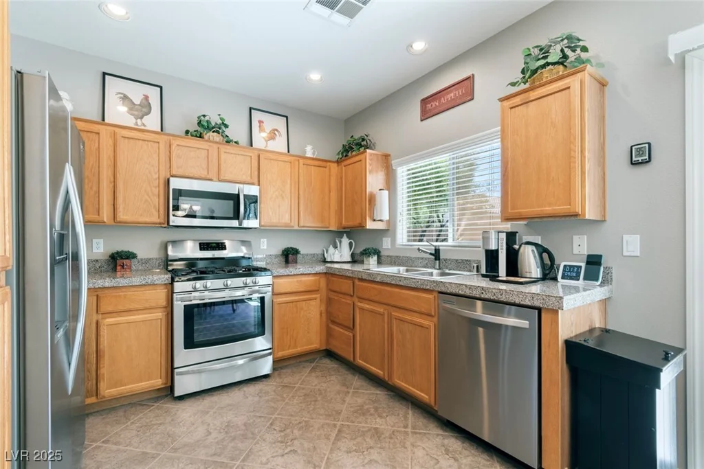 6243 Tierra Cove, North Las Vegas, NV 89081