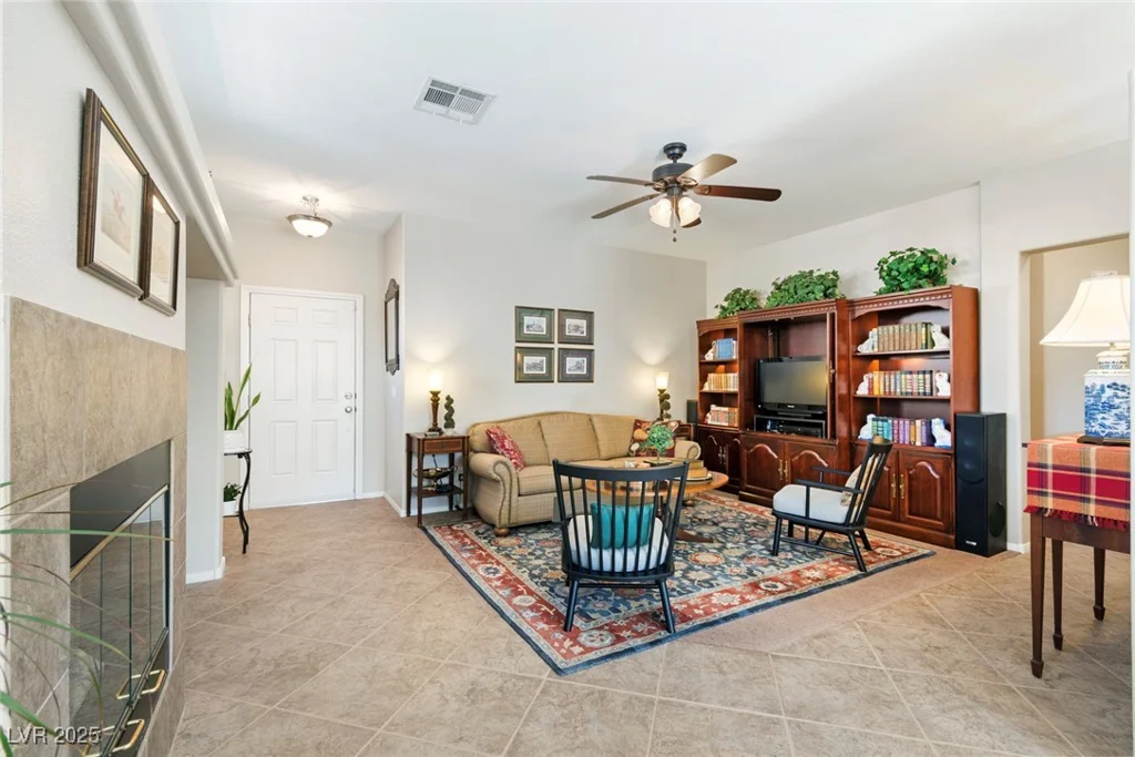 6243 Tierra Cove, North Las Vegas, NV 89081
