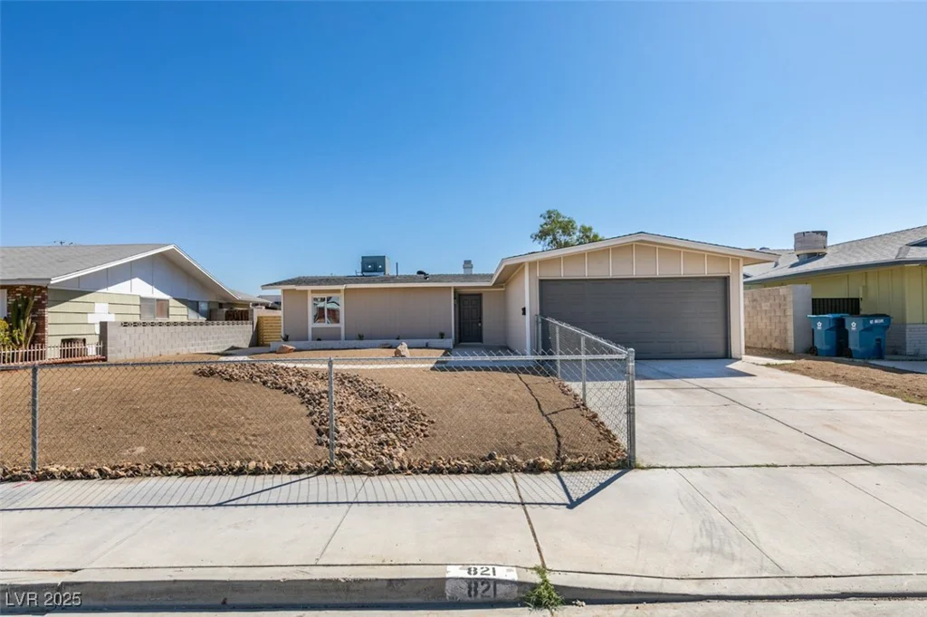 821 Antelope, Las Vegas, NV 89145