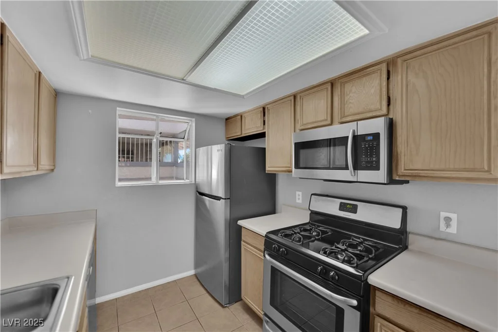 227 Lamb, Las Vegas, NV 89110