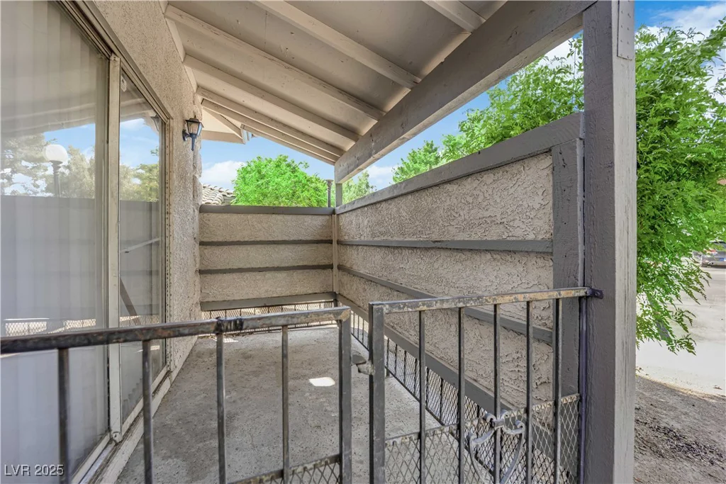 227 Lamb, Las Vegas, NV 89110