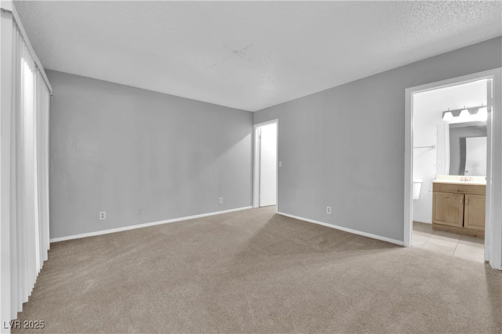 227 Lamb, Las Vegas, NV 89110