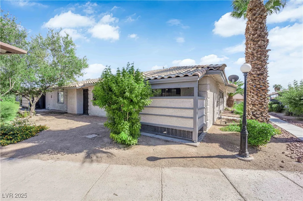 227 Lamb, Las Vegas, NV 89110